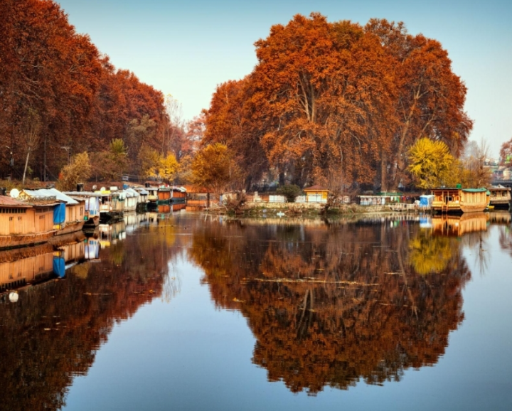 KASHMIR SPRING ESCAPE